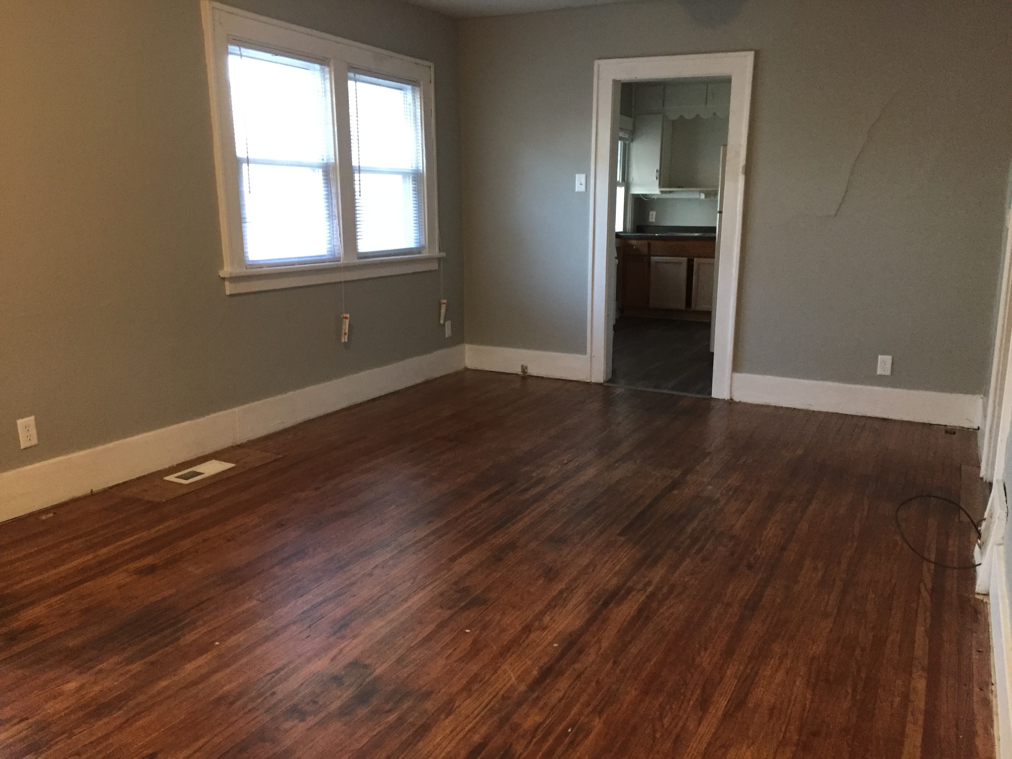 Waterloo House Real Estate 433 Center SulenticFischels